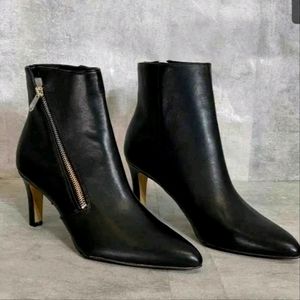 ADRIENNE VITTADINI Black Faux Leather Sondy Pointed-Toe Slanted Side-Zip Pull-On